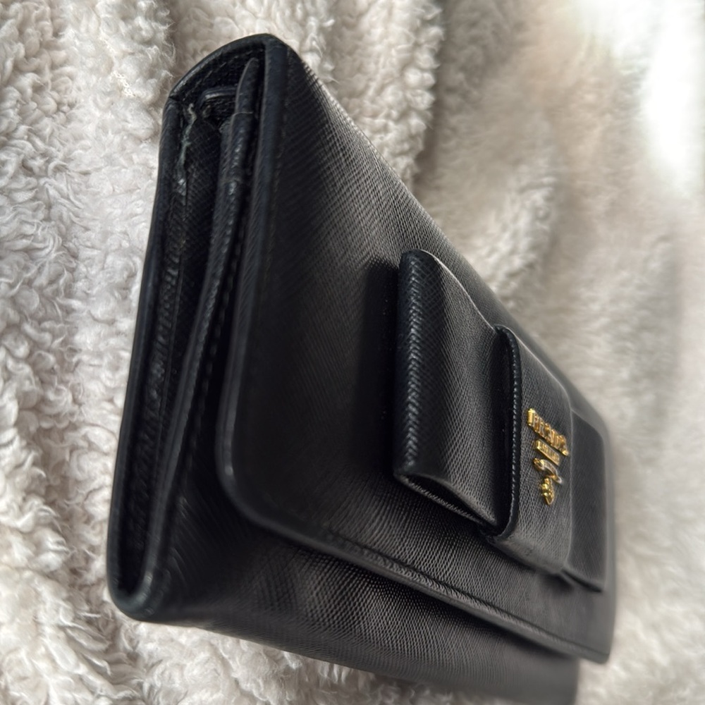 Prada Black Leather Wallet with Bow Detail - Picture 5 of 12